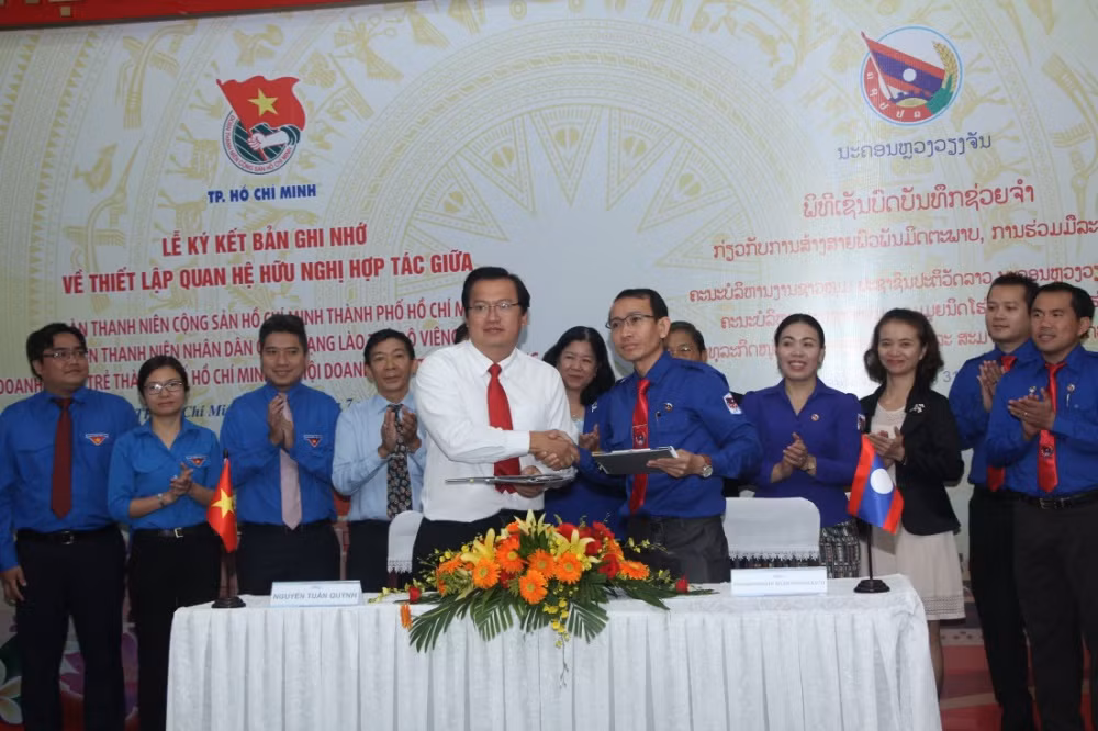 Thành Đoàn TPHCM ký kết hợp tác với Đoàn Thanh niên Thủ đô Viêng Chăn ảnh 3