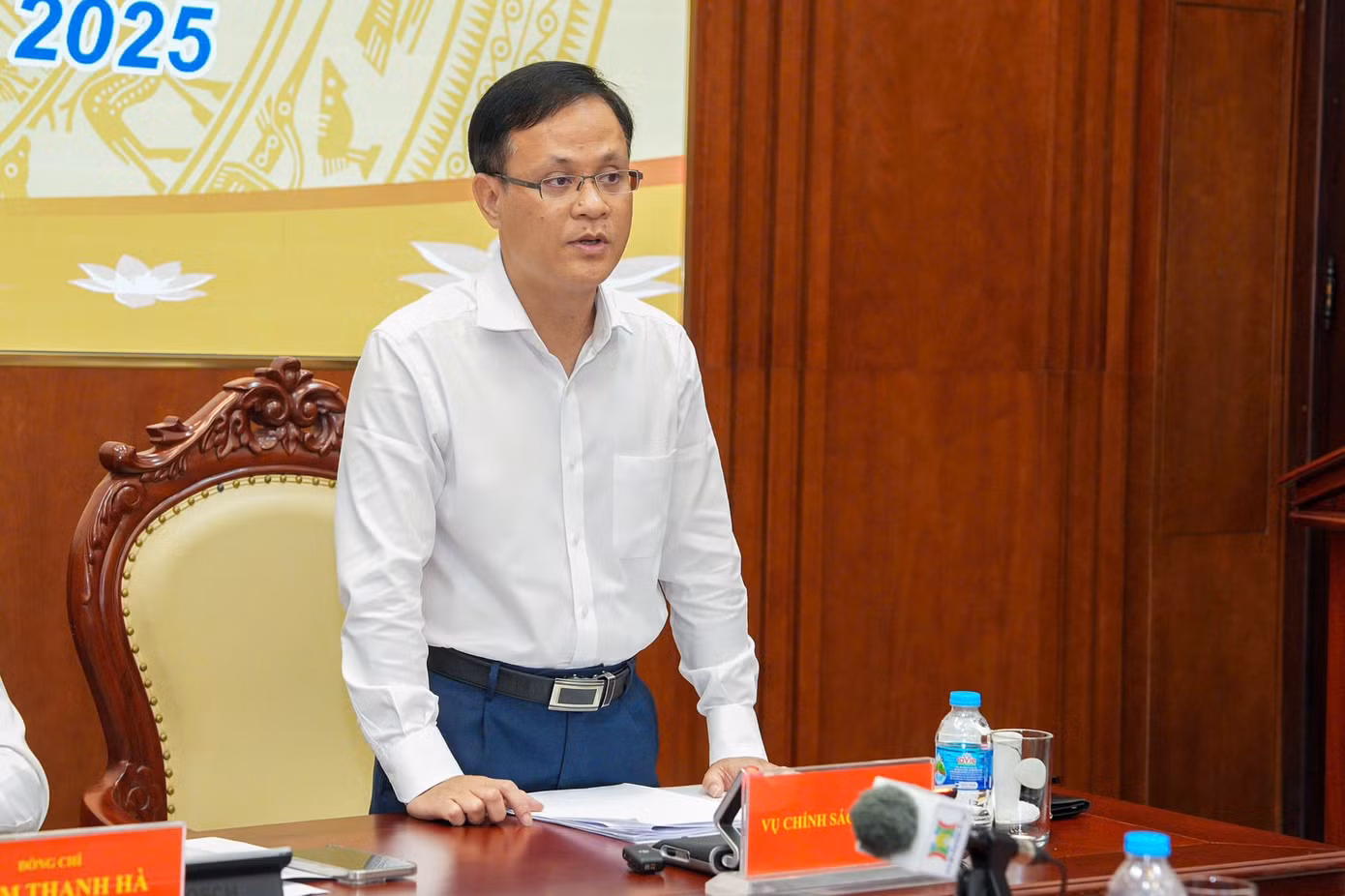Ông Phạm Chí Quang - Vụ trưởng Vụ Chính sách tiền tệ, Ngân hàng Nhà nước. Ông Phạm Chí Quang - Vụ trưởng Vụ Chính sách tiền tệ, Ngân hàng Nhà nước.