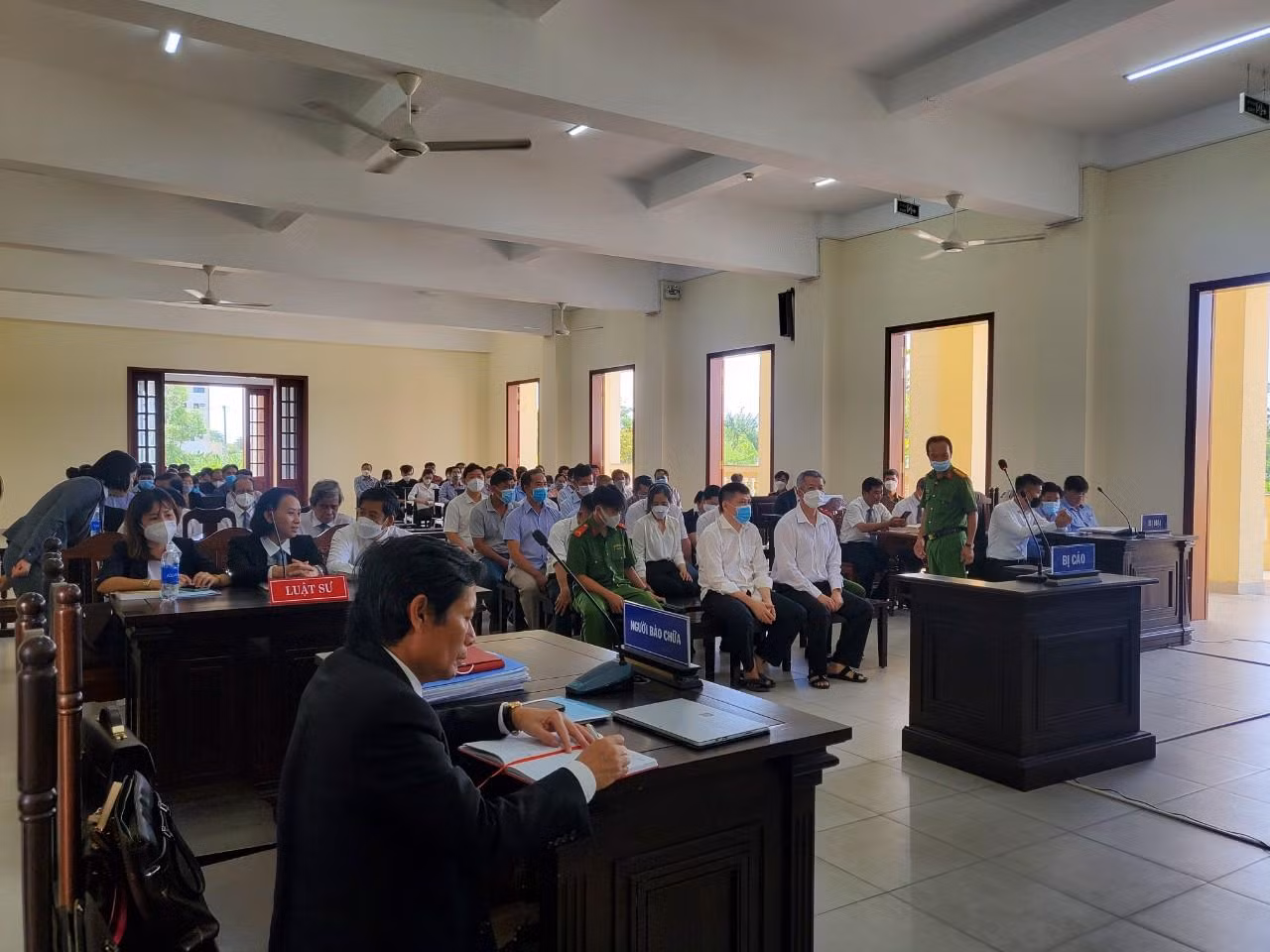 Quang cảnh phiên xét xử - Ảnh: Kim Hà. Quang cảnh phiên xét xử - Ảnh: Kim Hà.