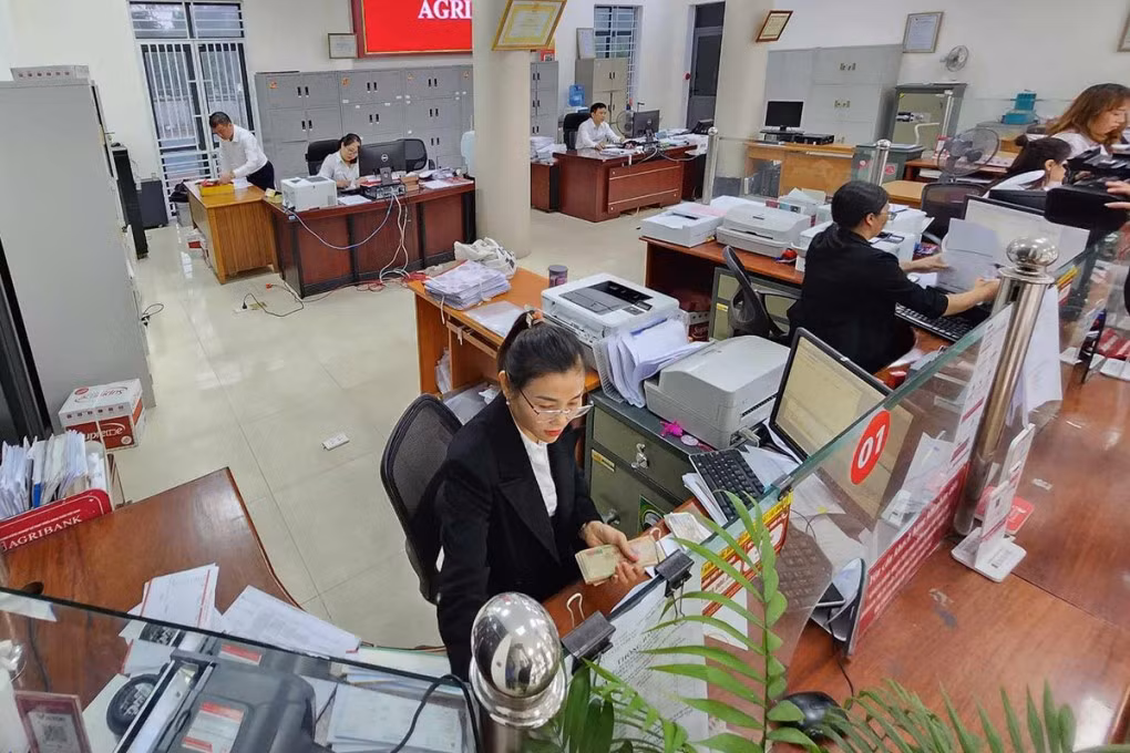 Khu vực xảy ra vụ cướp tại chi nhánh Agribank thị xã Cửa Lò. Khu vực xảy ra vụ cướp tại chi nhánh Agribank thị xã Cửa Lò.