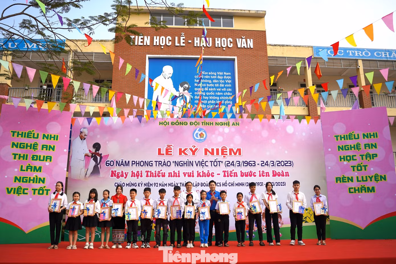 Tuyên dương 21 thiếu nhi đạt danh hiệu “Dũng sỹ Nghìn việc tốt” cấp tỉnh, trong đó có 10 gương mặt được lựa chọn đề xuất công nhận danh hiệu ‘Dũng sỹ Nghìn việc tốt” cấp Trung ương