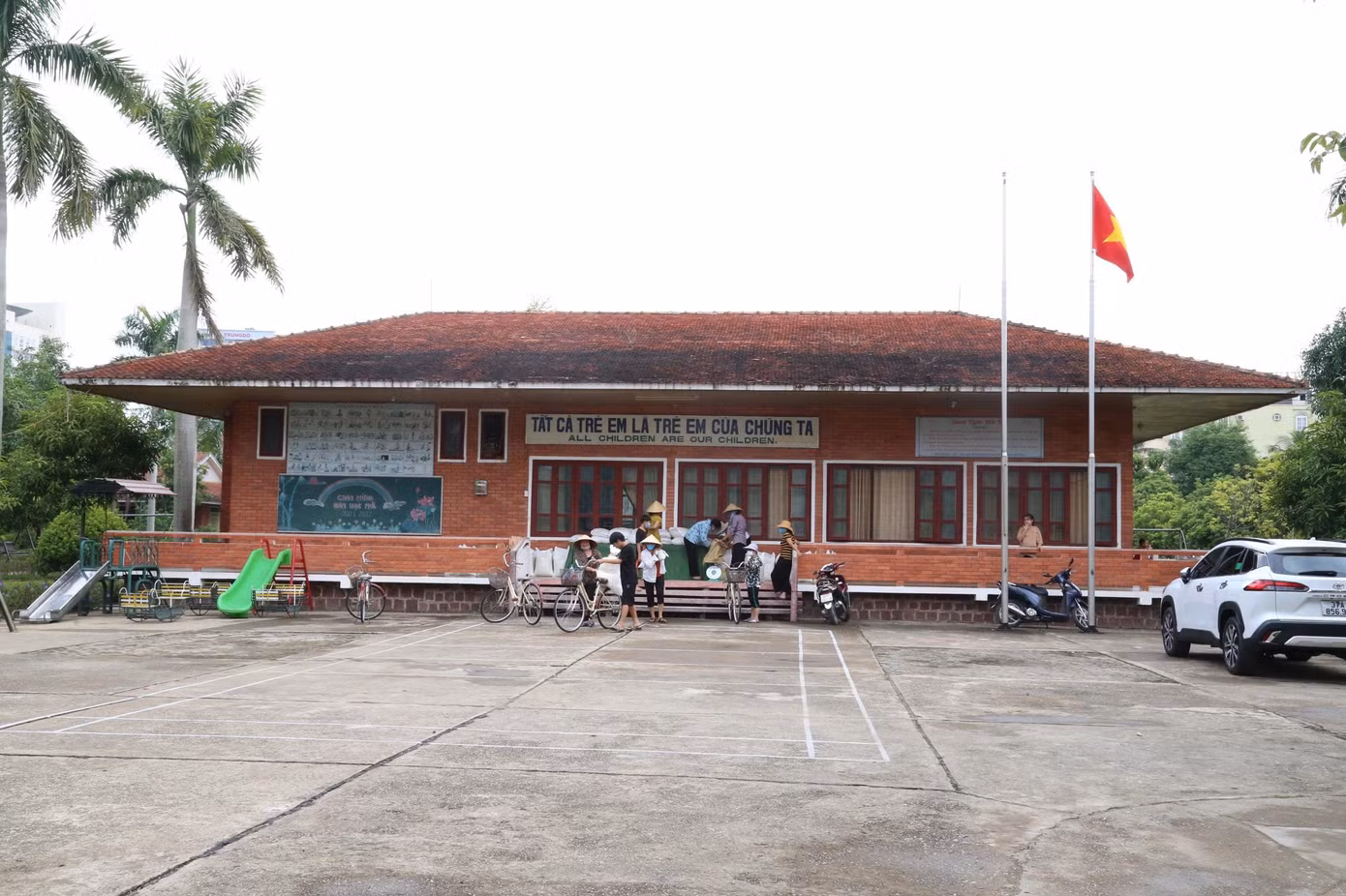 Làng trẻ em SOS Vinh