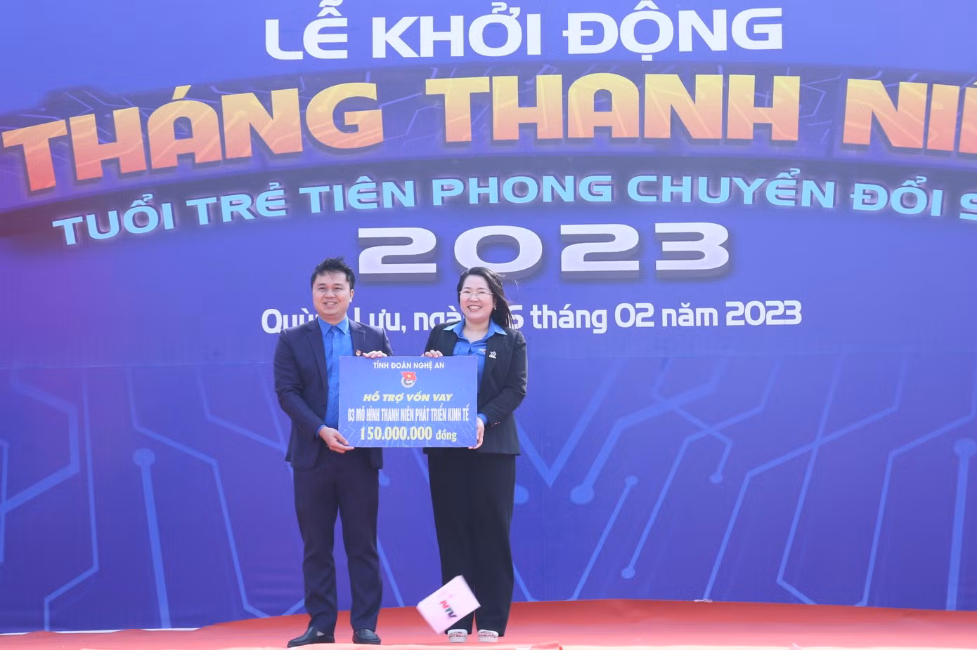 Ban Thường vụ Tỉnh Đoàn Nghệ An hỗ trợ 3 mô hình thanh niên huyện Quỳnh Lưu vay vốn khởi nghiệp, mỗi mô hình 50 triệu đồng. Ban Thường vụ Tỉnh Đoàn Nghệ An hỗ trợ 3 mô hình thanh niên huyện Quỳnh Lưu vay vốn khởi nghiệp, mỗi mô hình 50 triệu đồng.
