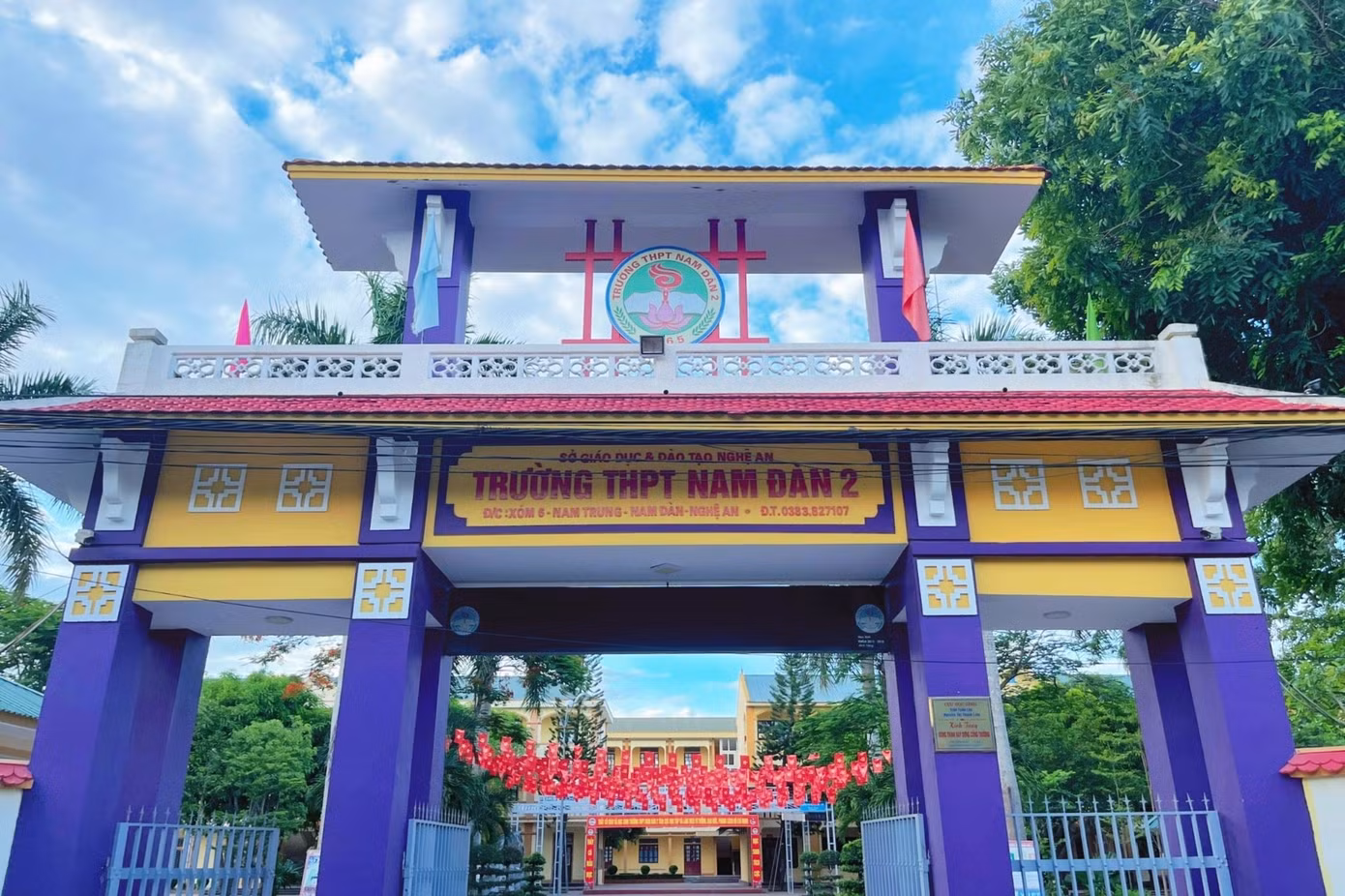 Trường THPT Nam Đàn 2