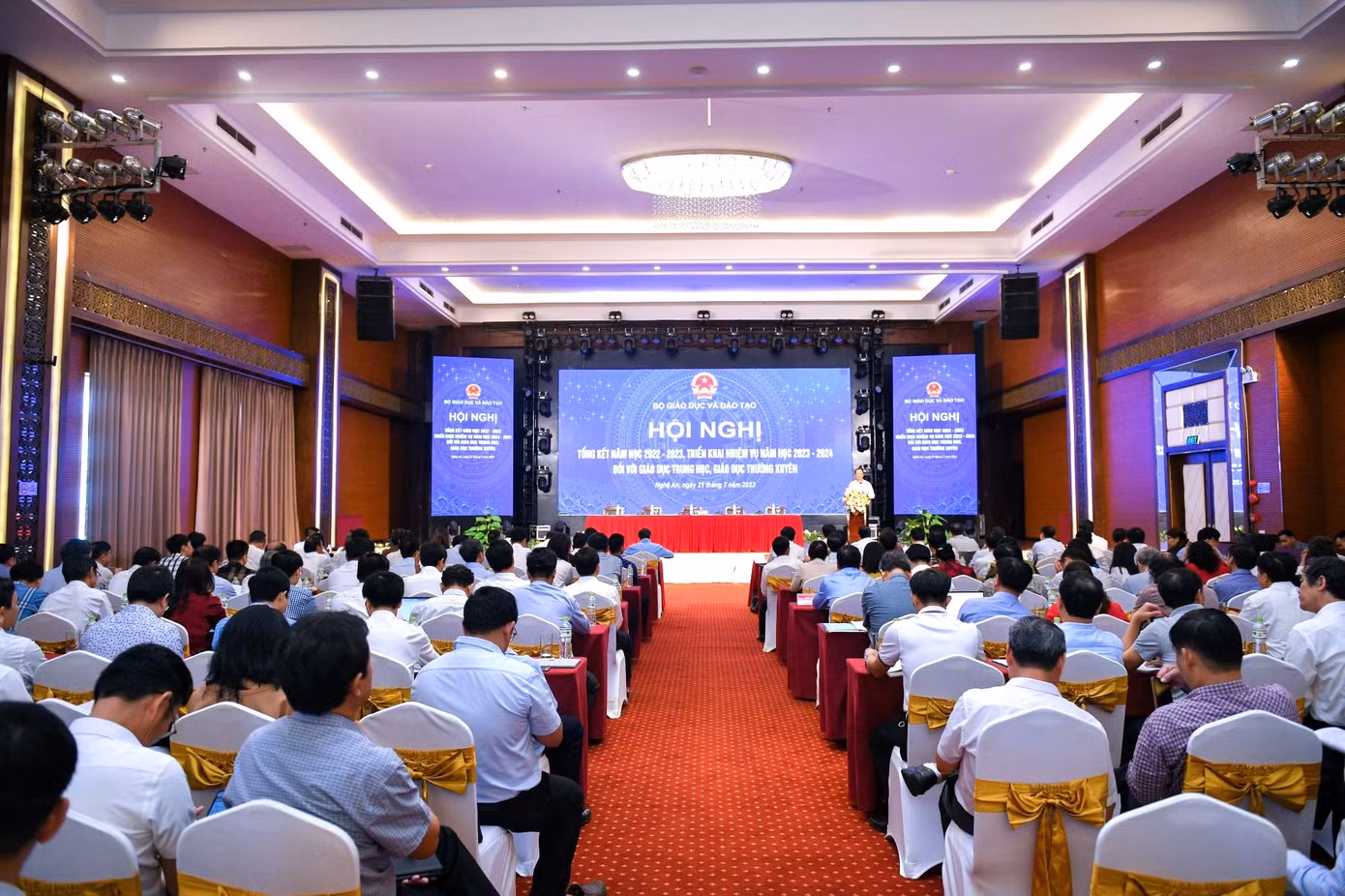 Toàn cảnh Hội nghị Toàn cảnh Hội nghị