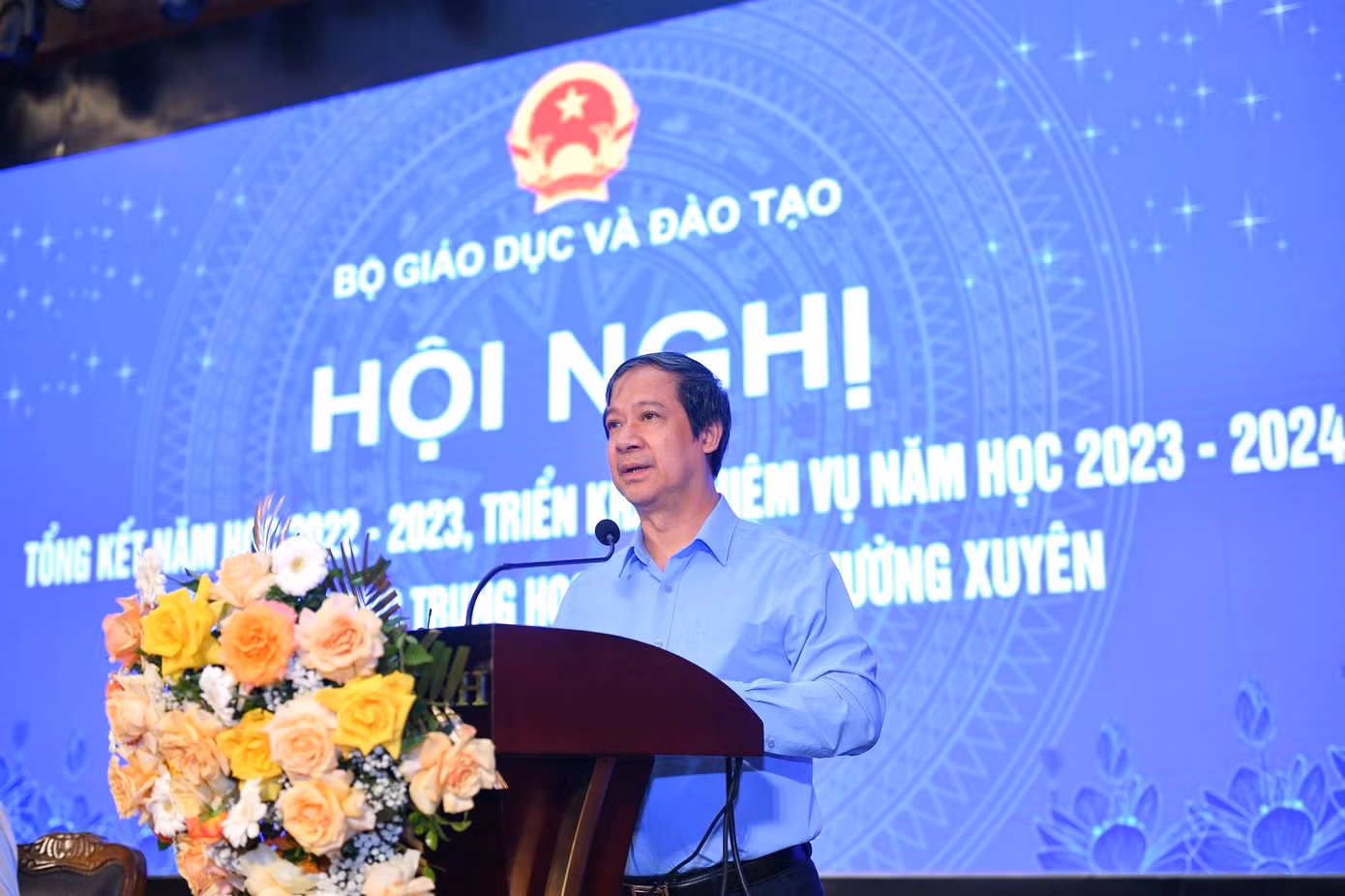 Bộ trưởng Bộ GD&ĐT Nguyễn Kim Sơn phát biểu tại Hội nghị Bộ trưởng Bộ GD&ĐT Nguyễn Kim Sơn phát biểu tại Hội nghị