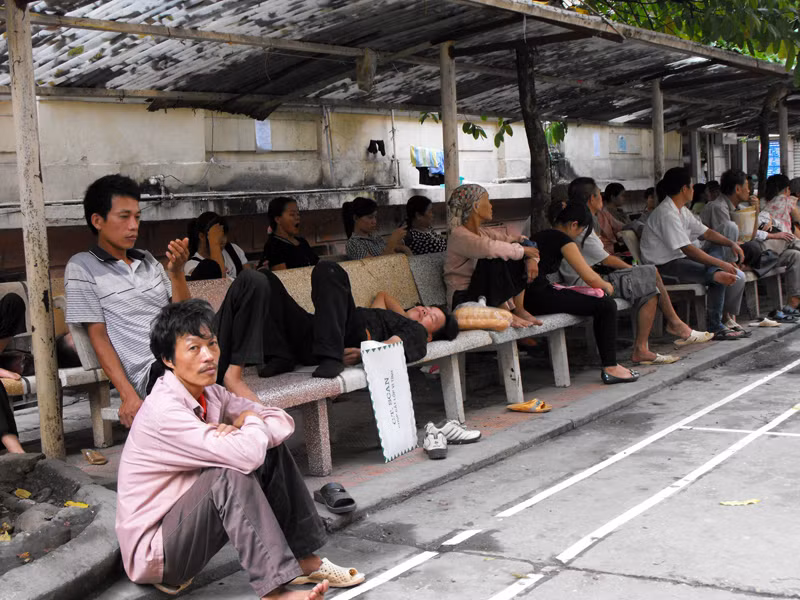 Viện phí sẽ được điều chỉnh tăng thêm nhưng cơ sở vật chất, dịch vụ y tế cũng phải đáp ứng tốt hơn nhu cầu khám chữa bệnh của nhân dân