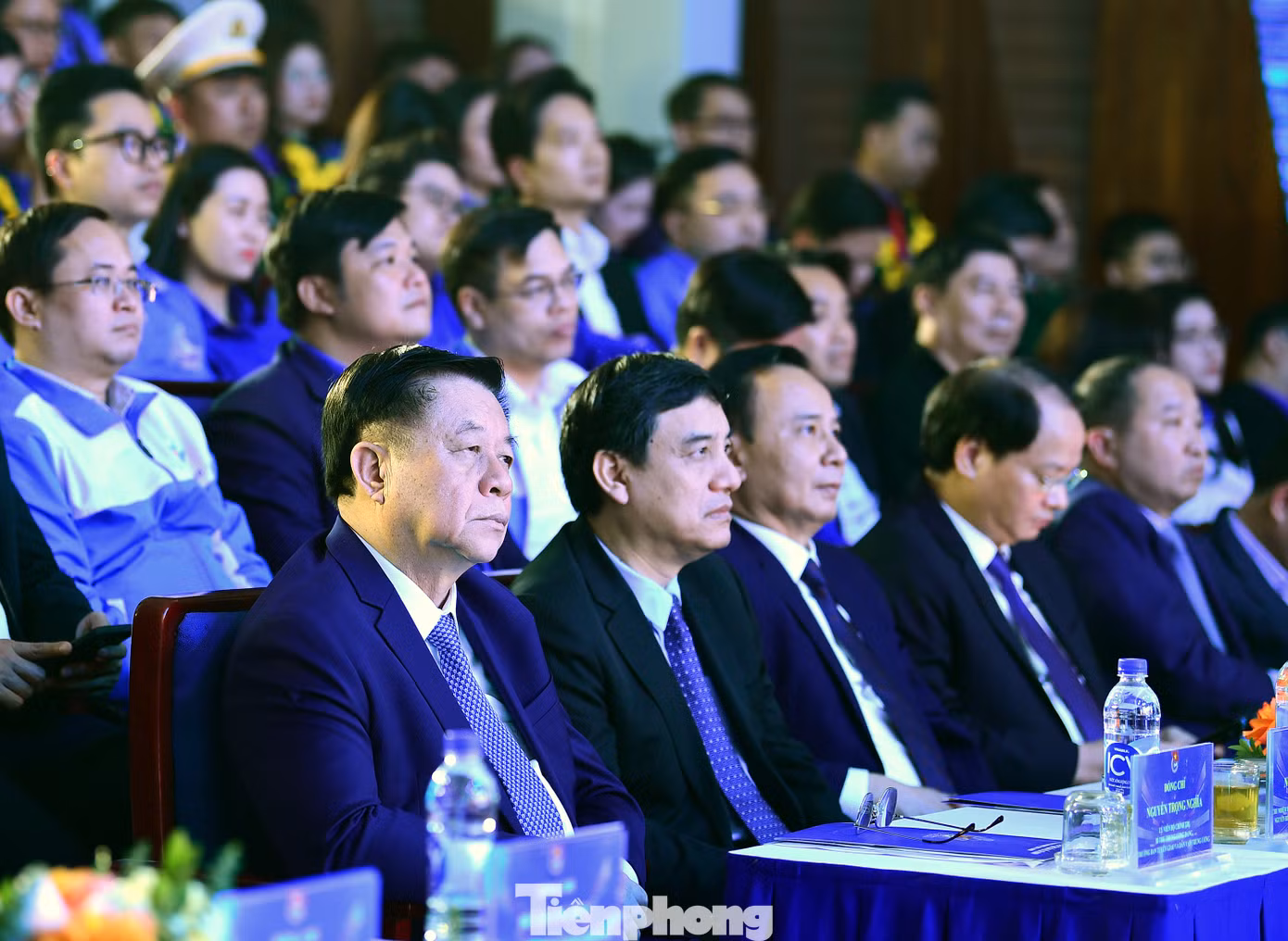 Các đại biểu tham dự chương trình. Ảnh: XUÂN TÙNG
