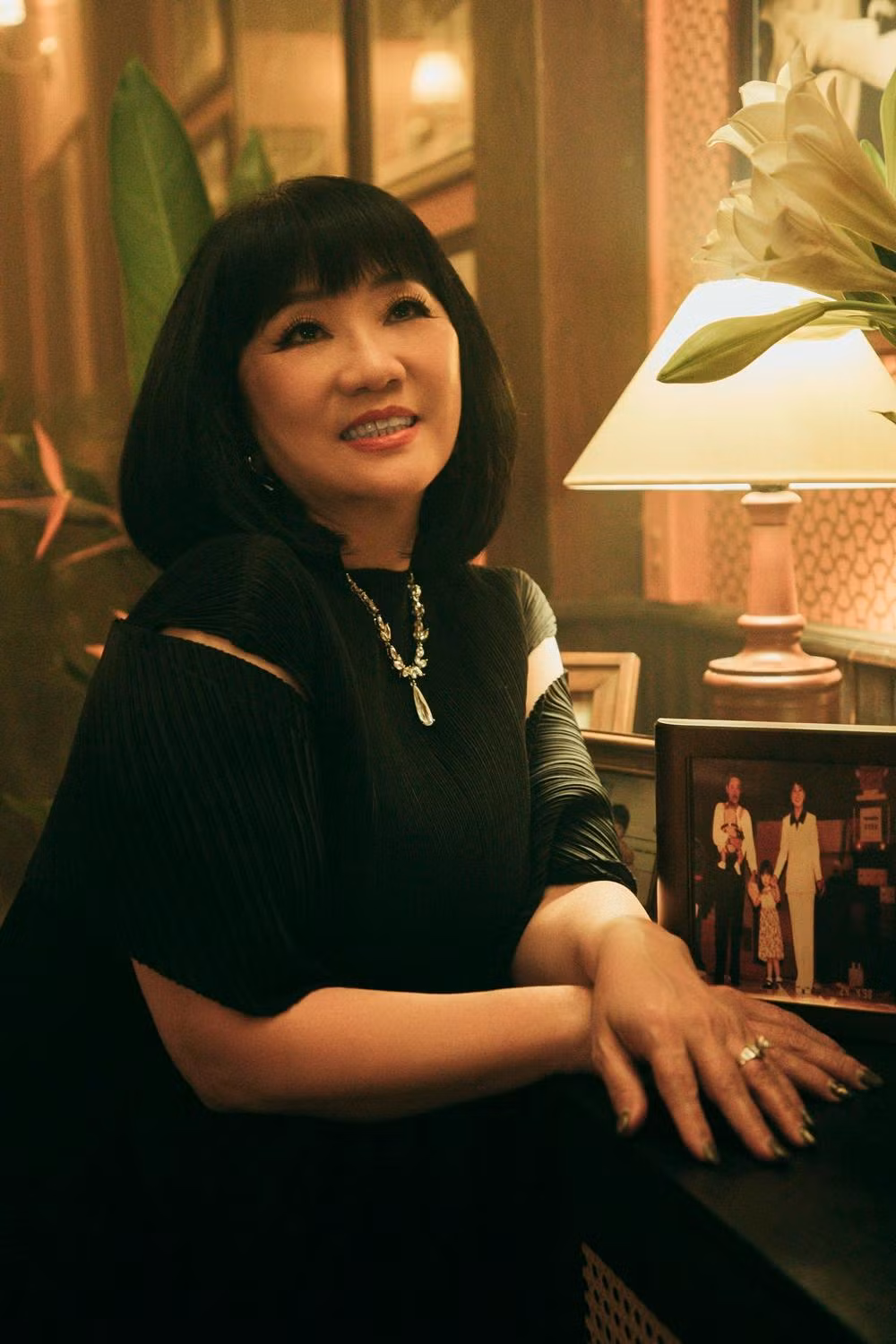 Danh ca Cẩm Vân.