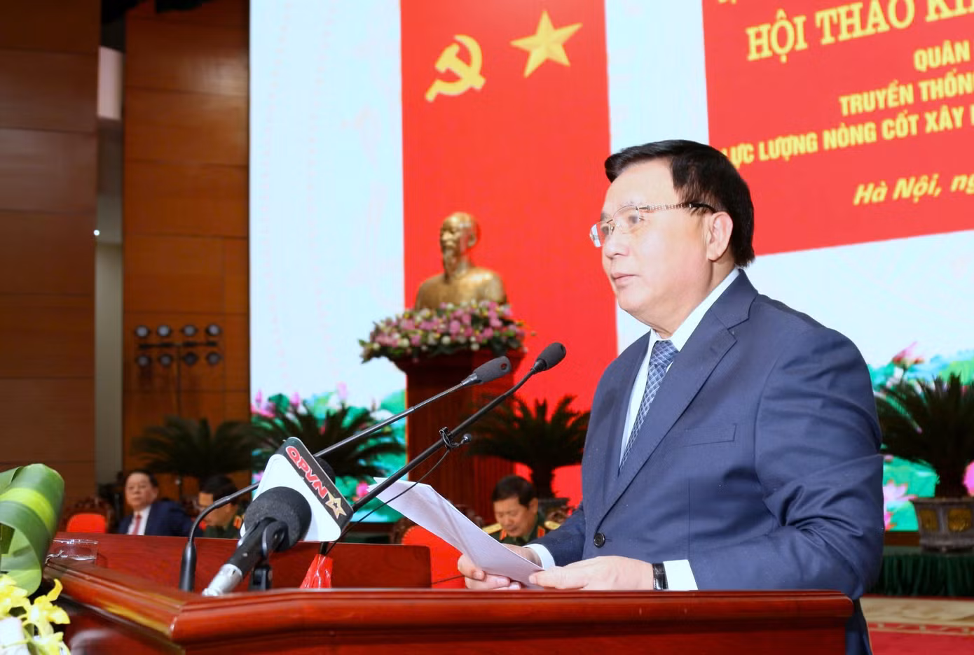 GS.TS Nguyễn Xuân Thắng - Ủy viên Bộ Chính trị, Giám đốc Học viện Chính trị Quốc gia Hồ Chí Minh, Chủ tịch Hội đồng Lý luận Trung ương, phát biểu kết luận Hội thảo.
