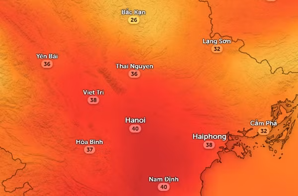 Dự báo chiều mai nhiệt độ cảm nhận ở Hà Nội có thể lại lên đến 40oC. Ảnh: Zoom Earth, OpenStreetMap, GFS.