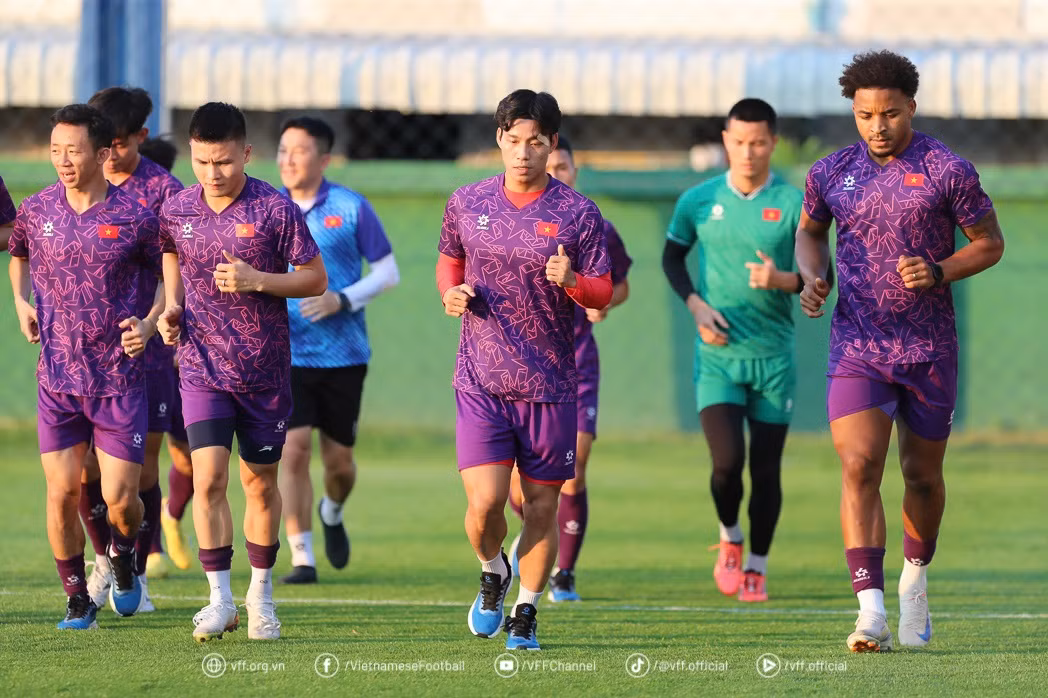 ĐT Việt Nam tập luyện ở Thái Lan trước trận Chung kết lượt về AFF Cup 2024. Ảnh: VFF.