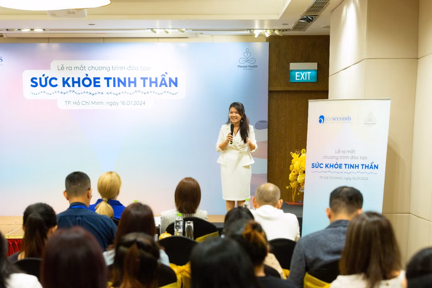 Bà Huỳnh Huyền Trân (Vanilla) - Giám đốc Đào tạo của chương trình “Sức khỏe tinh thần” Bà Huỳnh Huyền Trân (Vanilla) - Giám đốc Đào tạo của chương trình “Sức khỏe tinh thần”