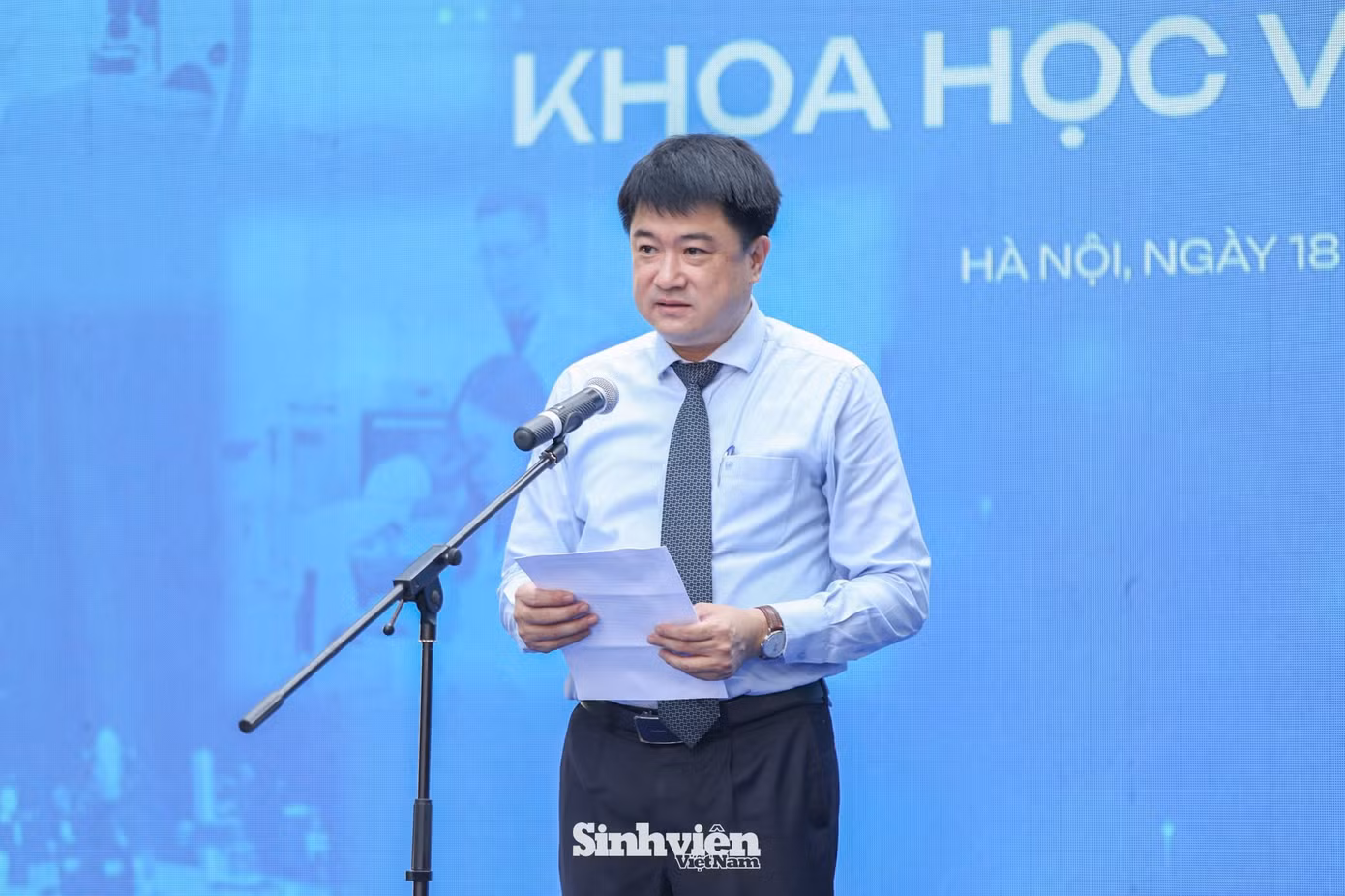 Ông Chu Hoàng Hà - Phó Chủ tịch Viện Hàn lâm Khoa học và Công nghệ Việt Nam (VAST) phát biểu tại lễ khai mạc.
