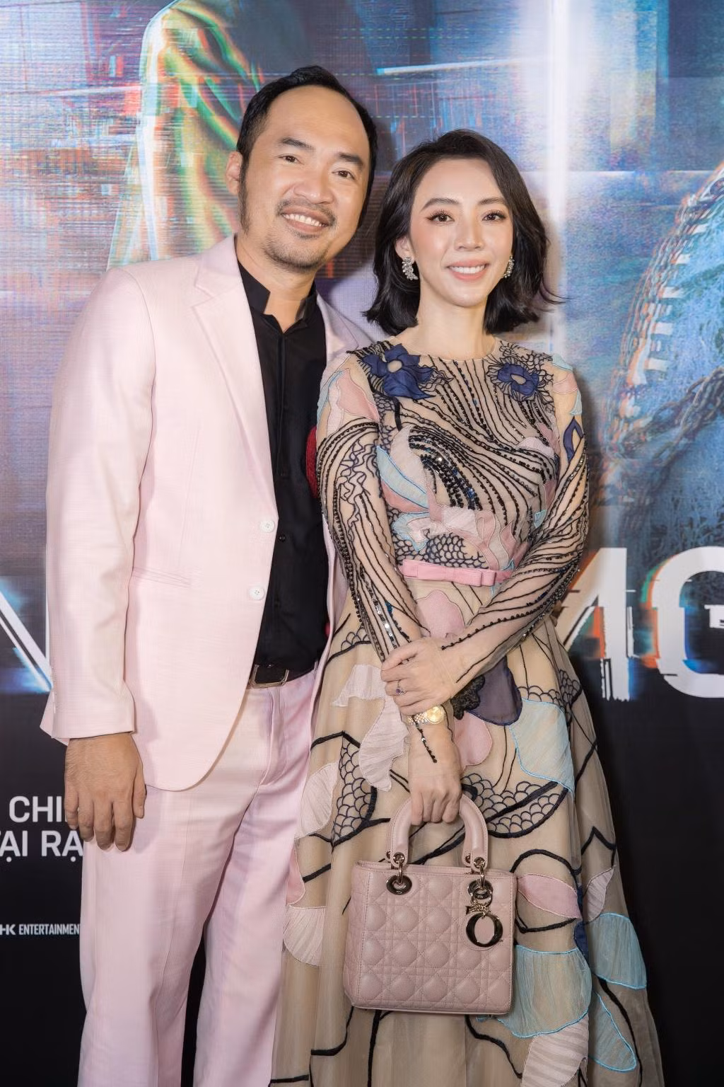 Tiến Luật - Thu Trang tại buổi công chiếu phim Song Song