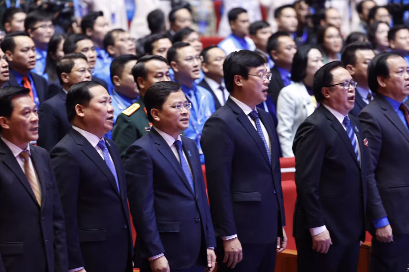 Lãnh đạo Đảng, Nhà nước dự Đại hội LHTN Việt Nam lần IX. Lãnh đạo Đảng, Nhà nước dự Đại hội LHTN Việt Nam lần IX.
