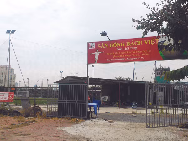 Nhiều khu đất “vàng” lại đang cho thuê sai mục đích. Ảnh: Nguyễn Tú
