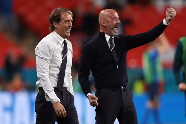 HLV Mancini và ông Vialli đã là bạn thân nhiều năm. Ảnh: Getty.