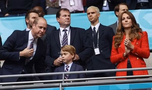 William - Kate cho con trai lớn là George đi xem trận Anh - Đức. Ảnh: Getty. William - Kate cho con trai lớn là George đi xem trận Anh - Đức. Ảnh: Getty.