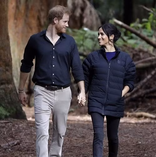 Theo Harry, thì việc rời bỏ Hoàng gia là lựa chọn của vợ chồng anh, để tự chăm sóc cho sức khỏe tâm thần của mình. Ảnh: POOL/ Getty Images.