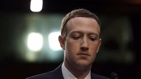 Thông tin cá nhân của CEO Facebook cũng bị lộ trong vụ rò rỉ khổng lồ vừa xảy ra. Ảnh: WCCTech.