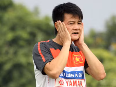 Văn Quyến rất khó khăn tìm CLB mới sau khi chia tay SLNA