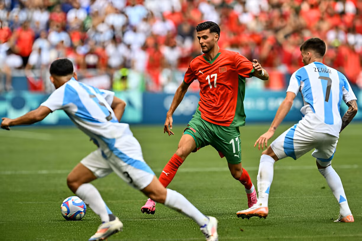 U23 Argentina thua sốc U23 Maroc trong ngày ra quân Olympic Paris 2024 ảnh 5