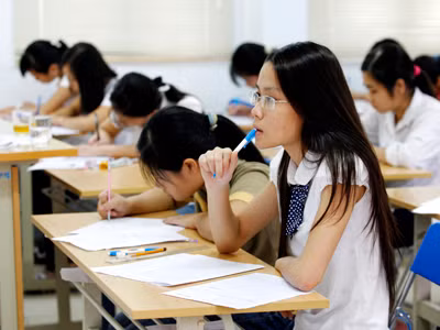 Môn văn đang trở nên khô khan, cứng nhắc. Ảnh: Hồng Vĩnh