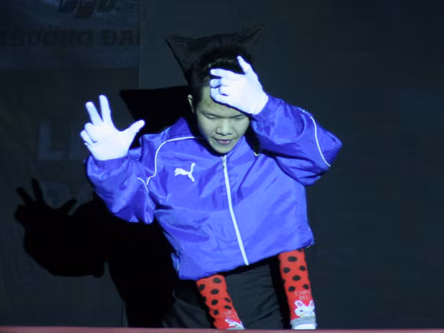 Nhảy điệu sôi động MJ, Kpop