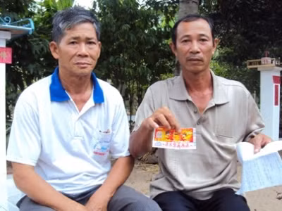 Dù sự việc đã qua 3 tháng nhưng ông Tùng vẫn còn giữ cẩn thận tờ vé số