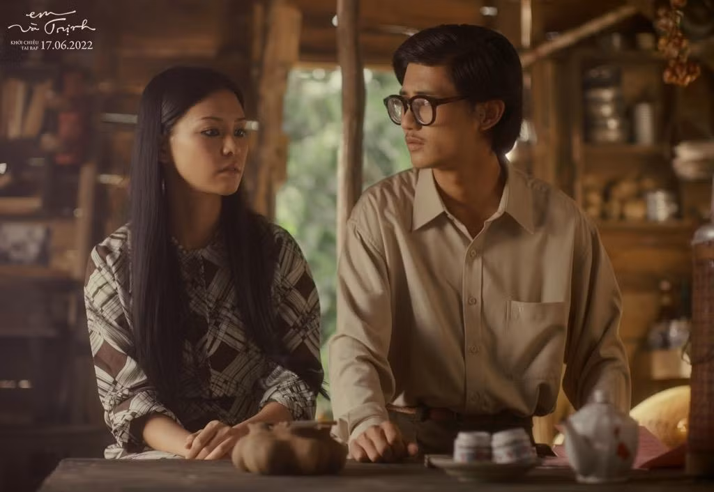 Bùi Lan Hương và Avin Lu trong một cảnh phim Bùi Lan Hương và Avin Lu trong một cảnh phim