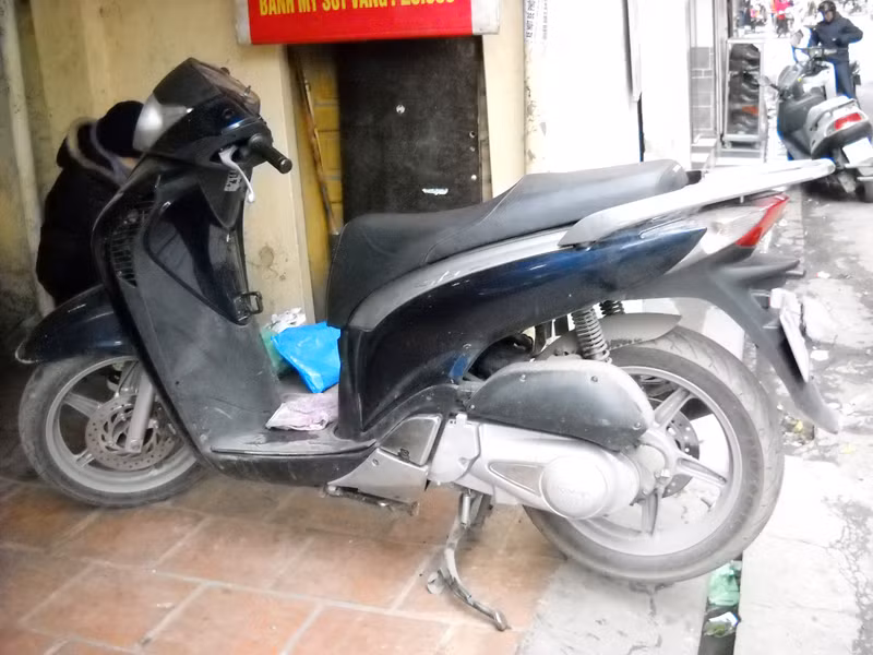 Rất may chiếc xe đã được cứu cháy kịp thời