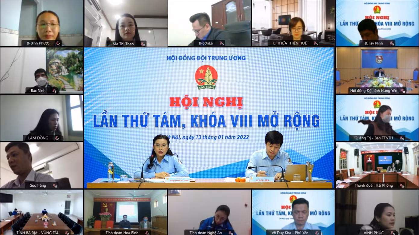 Hội nghị diễn ra dưới hình thức trực tiếp kết hợp trực tuyến. Ảnh: Bảo Anh