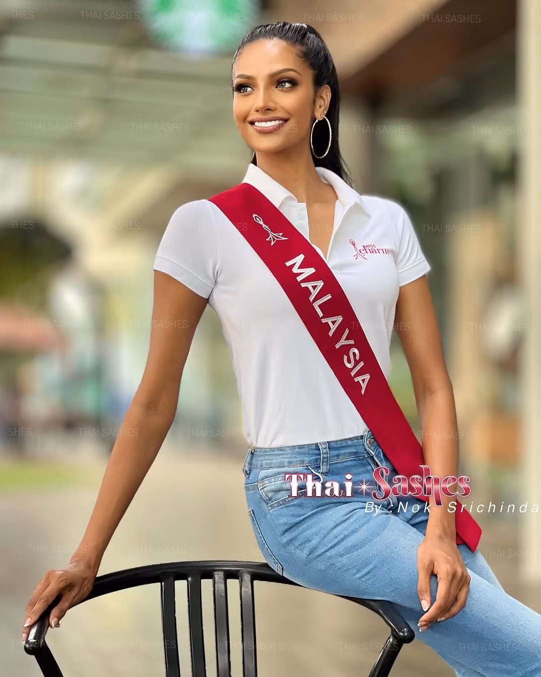 “Tôi hình dung một thế giới nơi mọi phụ nữ đều có đủ nguồn lực và sự hỗ trợ để lãnh đạo, truyền cảm hứng cho người khác, cả về mặt cá nhân lẫn nghề nghiệp”, cô chia sẻ. “Tôi hình dung một thế giới nơi mọi phụ nữ đều có đủ nguồn lực và sự hỗ trợ để lãnh đạo, truyền cảm hứng cho người khác, cả về mặt cá nhân lẫn nghề nghiệp”, cô chia sẻ.