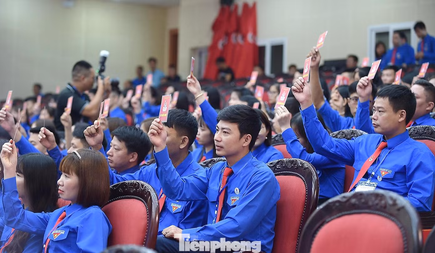 Đại hội Đoàn TNCS Hồ Chí Minh tỉnh Ninh Bình lần thứ XIV, nhiệm kỳ 2022 – 2027, được diễn ra với tinh thần hành động "Khát vọng, tiên phong, đoàn kết, sáng tạo, phát triển". Ảnh: XUÂN TÙNG Đại hội Đoàn TNCS Hồ Chí Minh tỉnh Ninh Bình lần thứ XIV, nhiệm kỳ 2022 – 2027, được diễn ra với tinh thần hành động "Khát vọng, tiên phong, đoàn kết, sáng tạo, phát triển". Ảnh: XUÂN TÙNG