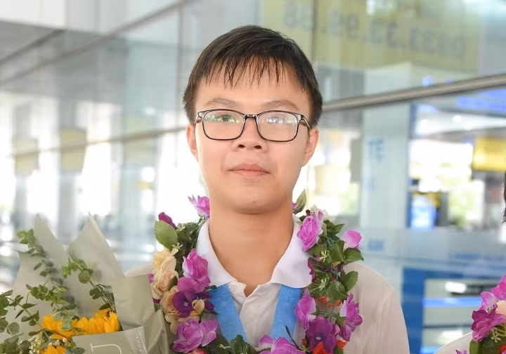 Phạm Việt Hưng - sinh viên ĐH Chicago (Mỹ).