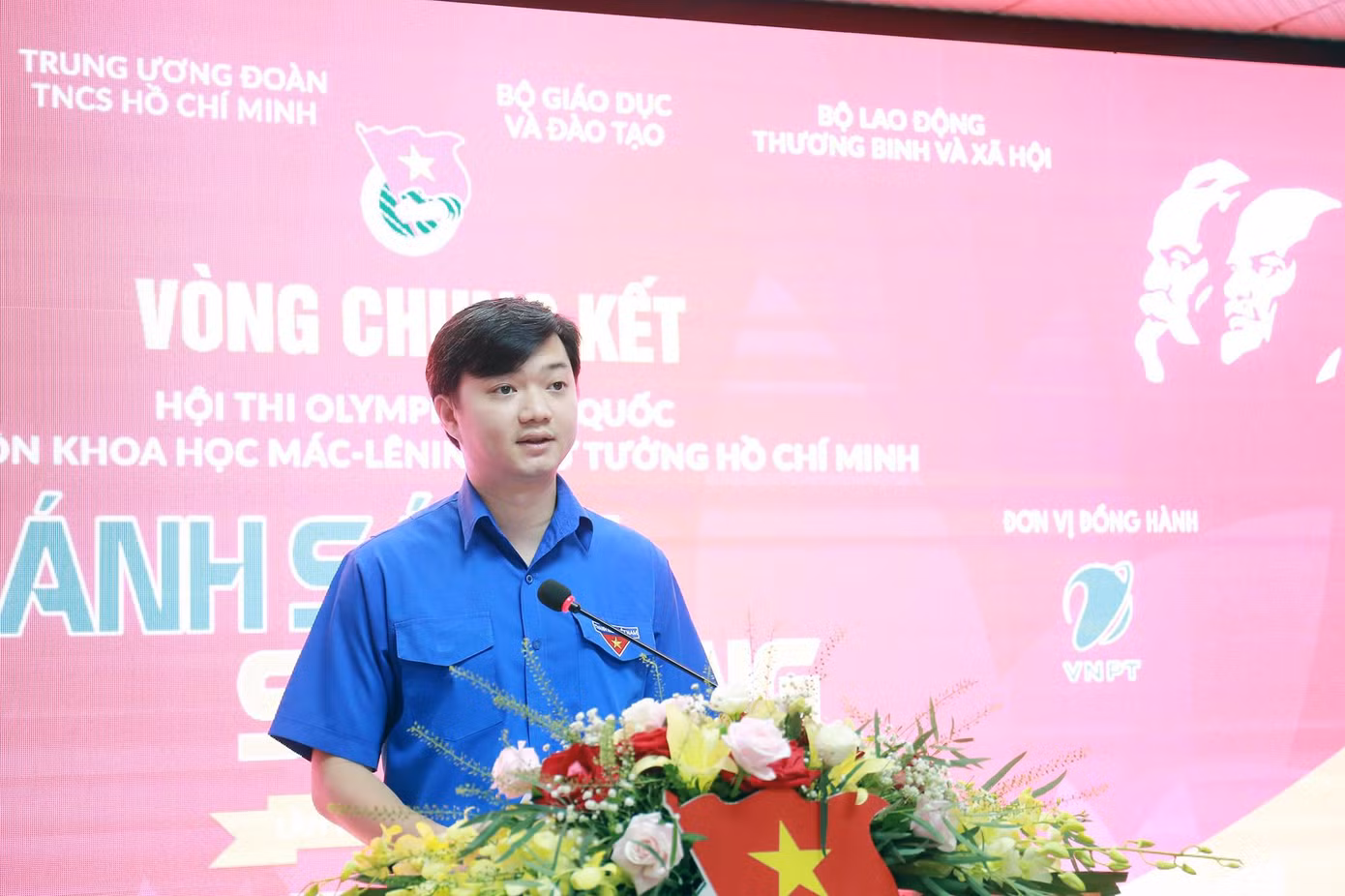 Anh Nguyễn Minh Triết, Trưởng ban Thanh niên trường học (T.Ư Đoàn), Phó Chủ tịch thường trực T.Ư Hội Sinh viên Việt Nam phát biểu tại chương trình.