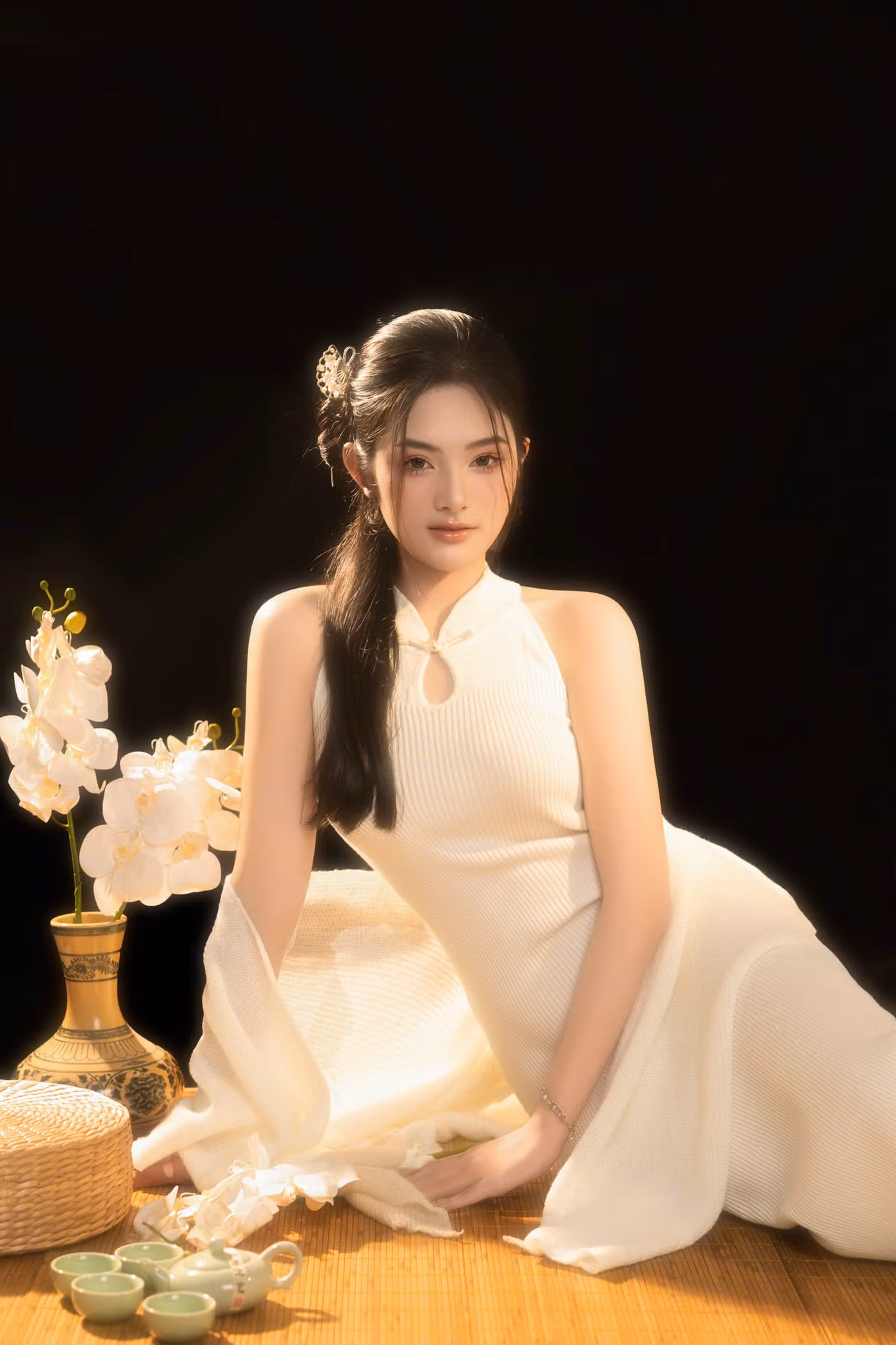 Ngoài nghệ thuật, Lê Thái Bảo Khanh còn tích cực tham gia các hoạt động cộng đồng.