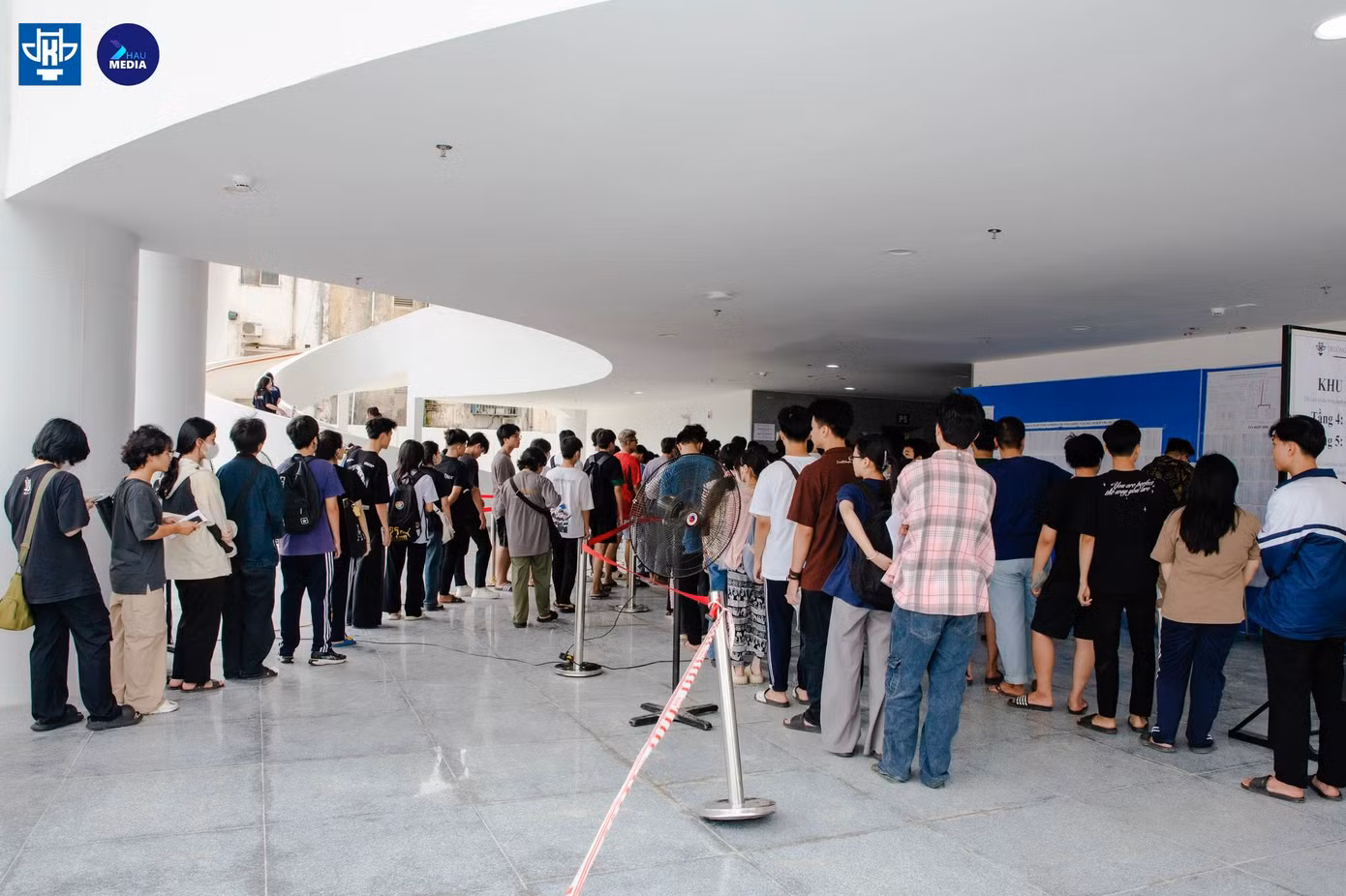Các lĩnh vực đào tạo: Nghệ thuật; Kiến trúc và xây dựng; Công nghệ Kỹ thuật; Máy tính và Công nghệ thông tin. Các lĩnh vực đào tạo: Nghệ thuật; Kiến trúc và xây dựng; Công nghệ Kỹ thuật; Máy tính và Công nghệ thông tin.