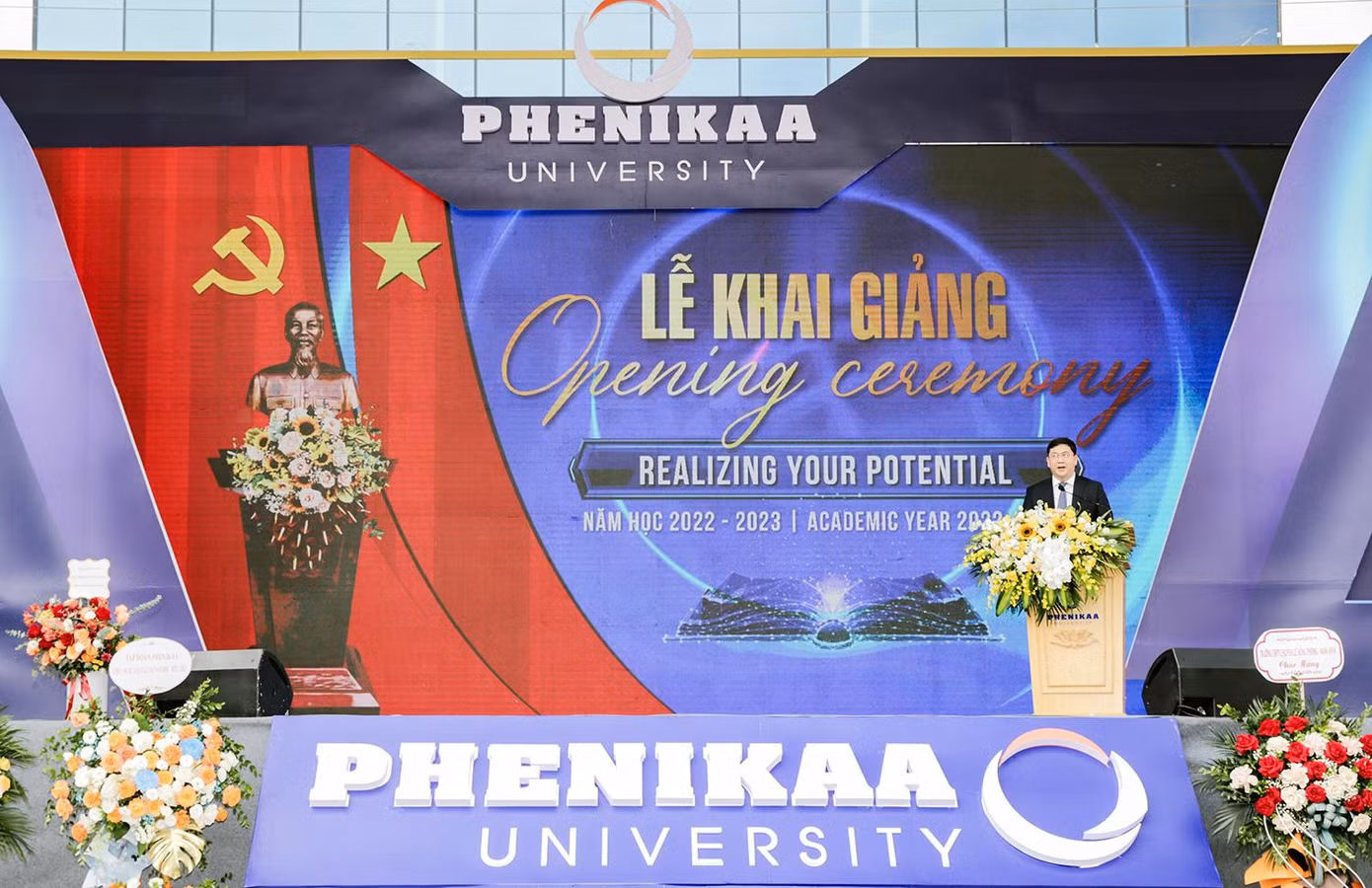 GS. TS Phạm Thành Huy – Hiệu trưởng trường ĐH Phenikaa phát biểu tại Lễ khai giảng.
