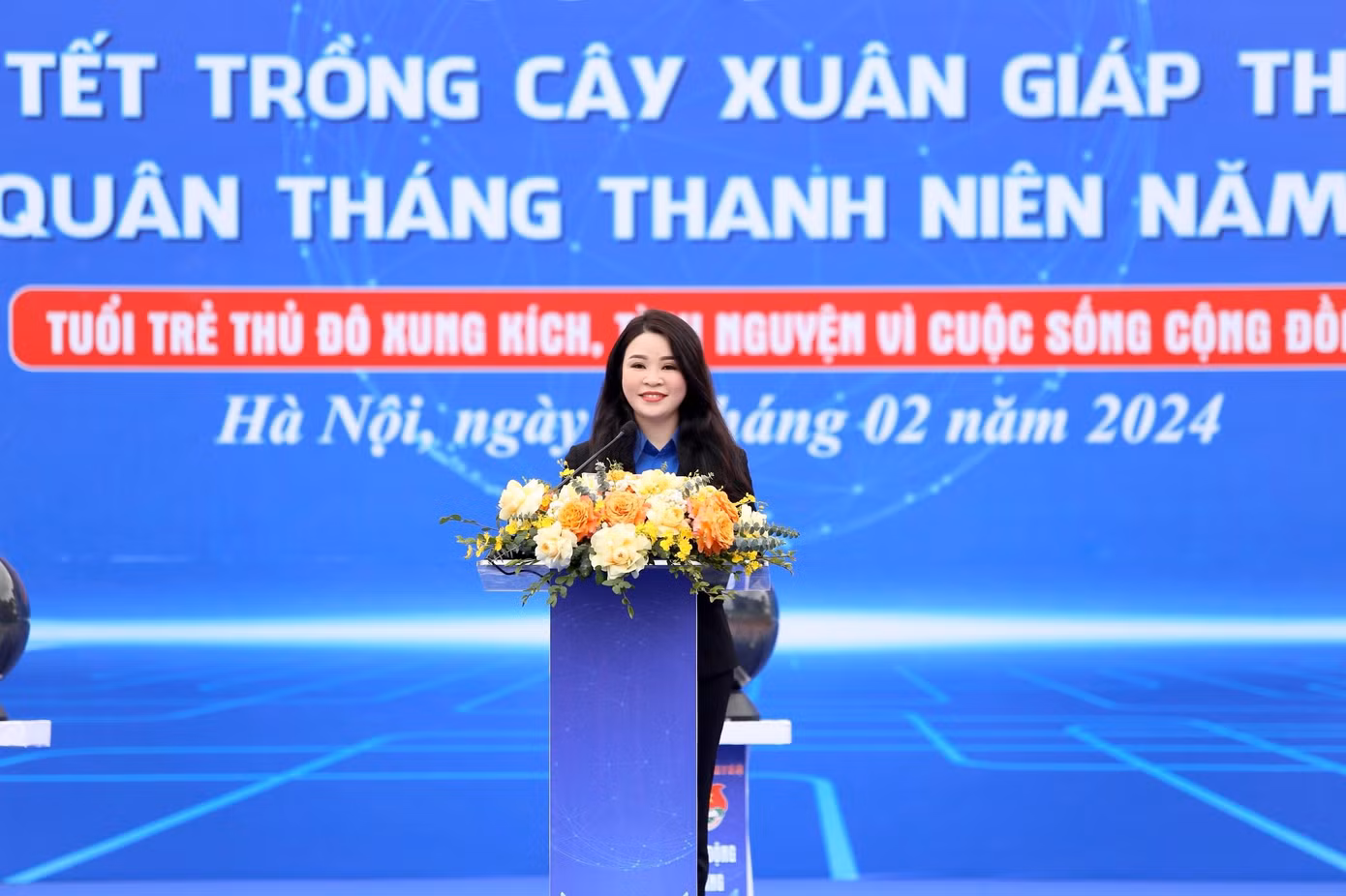 Chị Chu Hồng Minh - Bí thư Thành Đoàn Hà Nội phát biểu tại chương trình. Chị Chu Hồng Minh - Bí thư Thành Đoàn Hà Nội phát biểu tại chương trình.