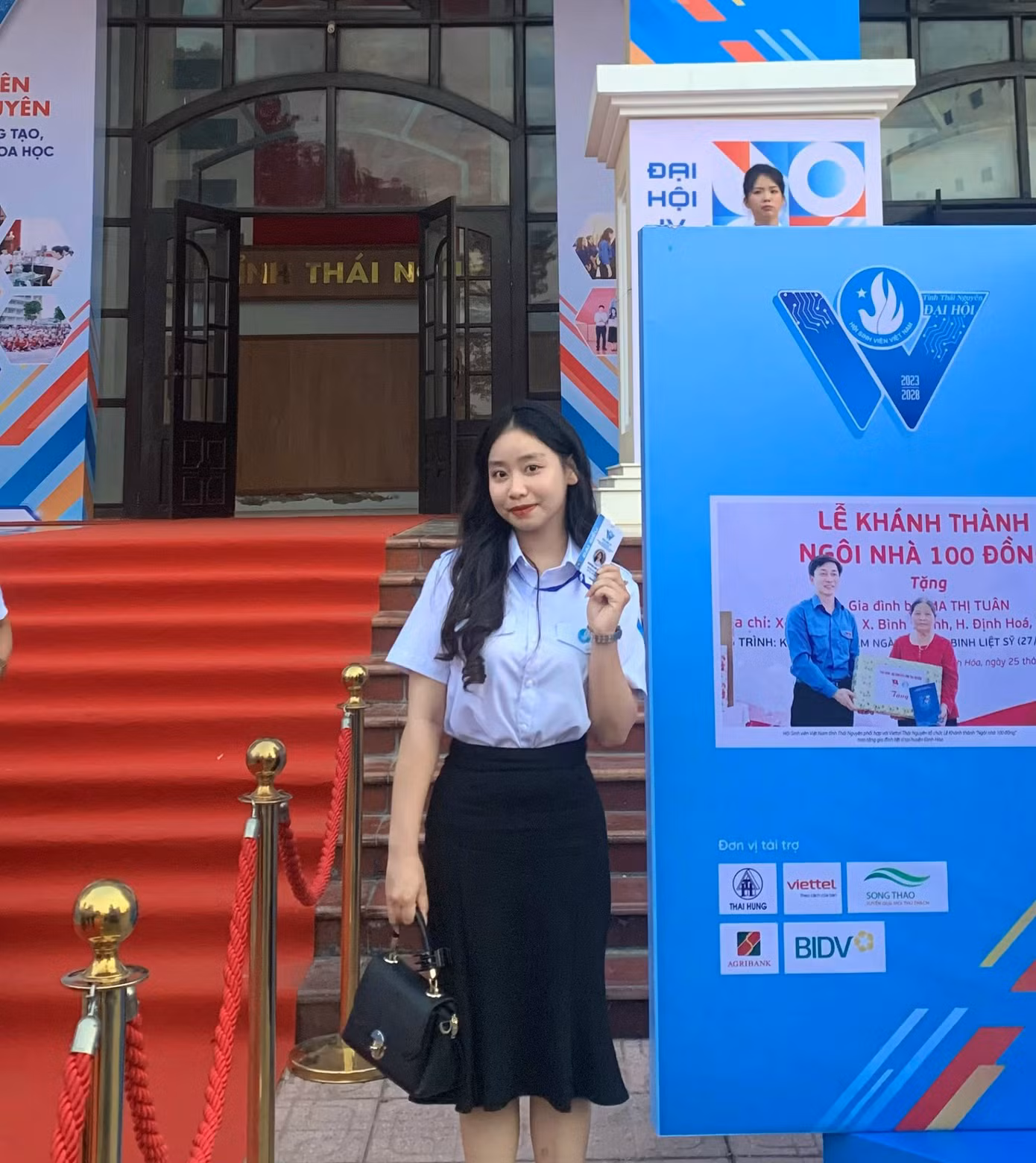 Chị Nguyễn Lưu Trà My – Phó Chủ tịch Hội Sinh viên trường ĐH Khoa học (ĐH Thái Nguyên). Chị Nguyễn Lưu Trà My – Phó Chủ tịch Hội Sinh viên trường ĐH Khoa học (ĐH Thái Nguyên).