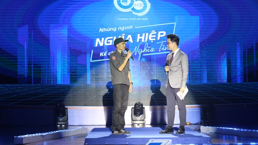 Những thanh niên nghĩa hiệp kể chuyện nghĩa tình trong đại dịch