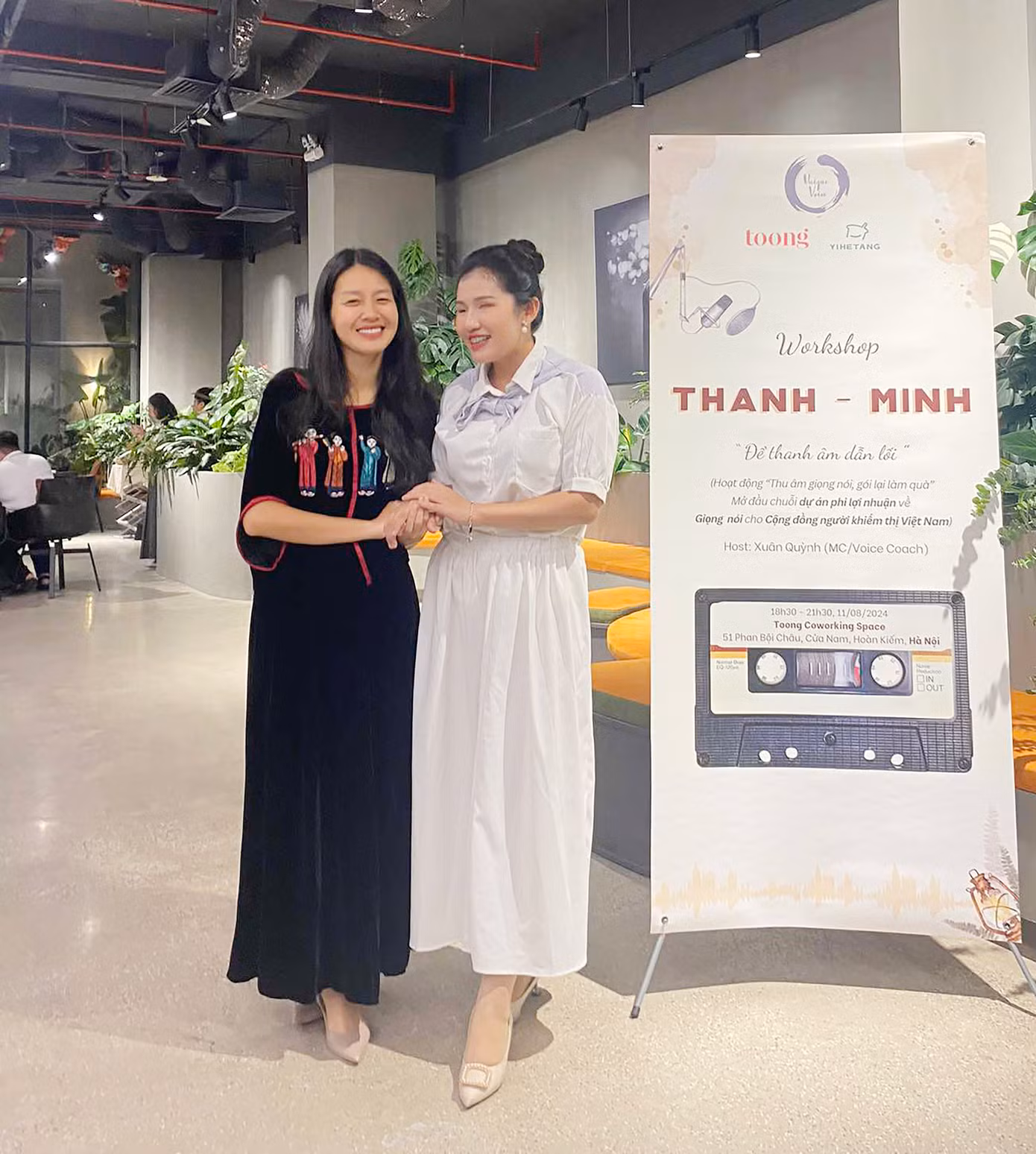 Nữ sinh khiếm thị tham gia khá nhiều hoạt động xã hội.