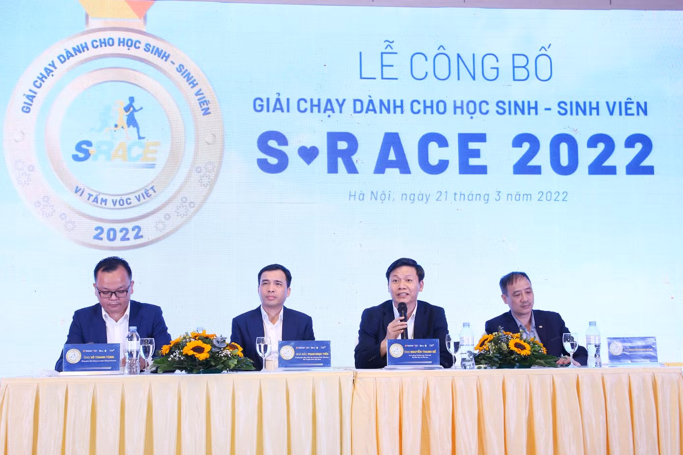 Đại diện Ban Tổ chức thông tin tại Lễ công bố.