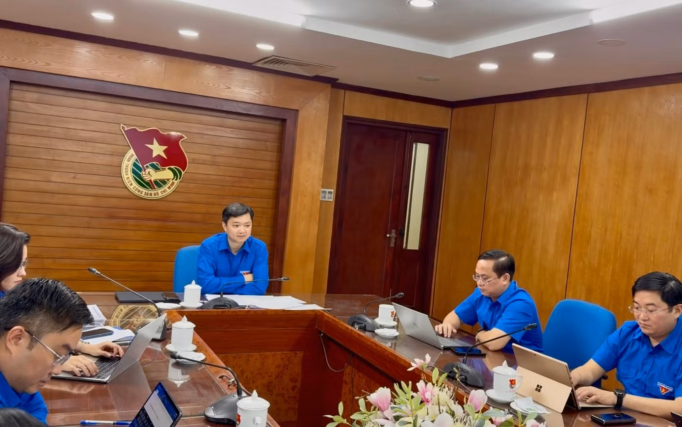 Ban Chỉ đạo Chiến dịch Thanh niên tình nguyện Hè 2025 tổ chức cuộc họp dưới sự chủ trì của anh Nguyễn Minh Triết – Bí thư T.Ư Đoàn, Chủ tịch T.Ư Hội Sinh viên Việt Nam.
