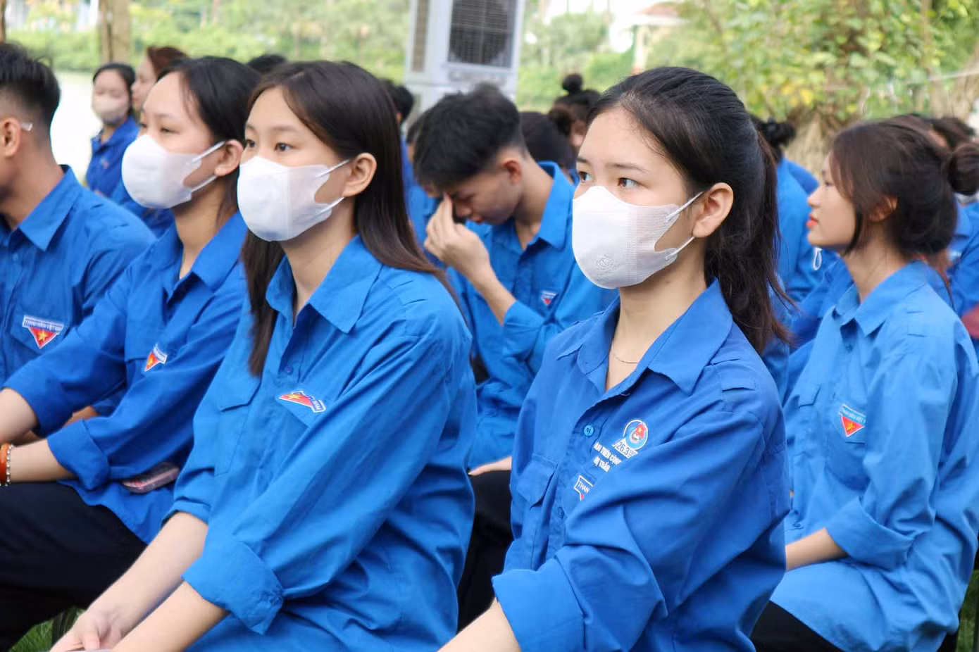 Đông đảo đoàn viên, thanh niên tham gia chương trình.