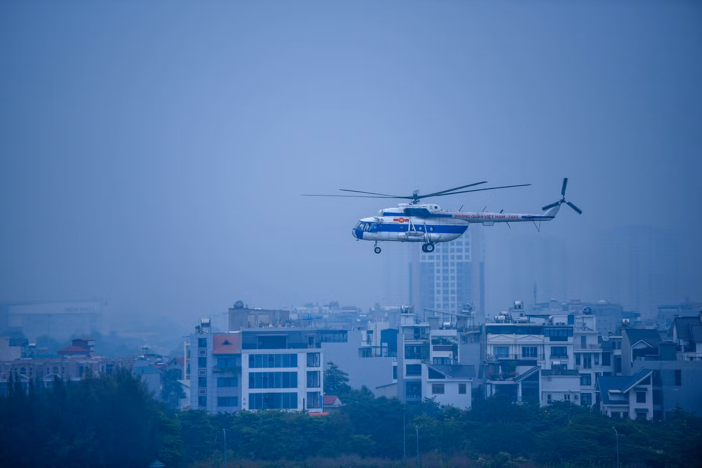 Những chiếc trực thăng trình diễn thuộc dòng máy bay Mi-171 và Mi-17.
