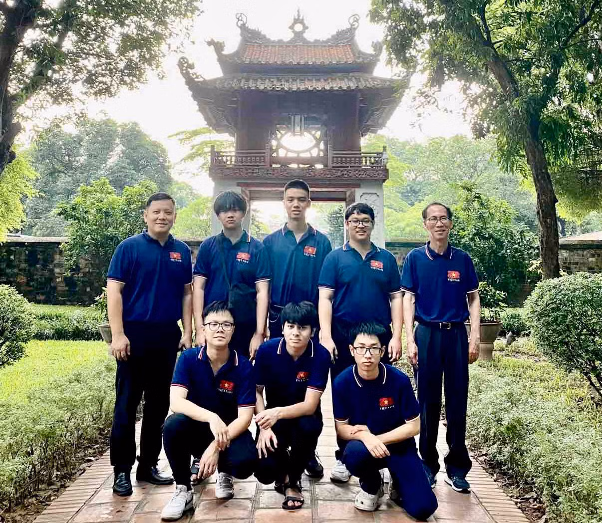 6/6 học sinh Việt Nam tham dự Olympic Toán quốc tế năm 2023 đều giành huy chương.