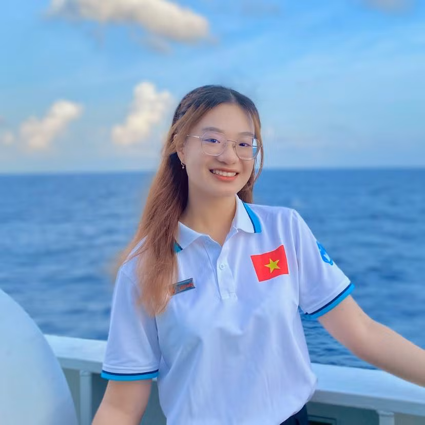 Nguyễn Trần Thảo Nhi (trường ĐH Ngoại ngữ, ĐH Đà Nẵng). Nguyễn Trần Thảo Nhi (trường ĐH Ngoại ngữ, ĐH Đà Nẵng).